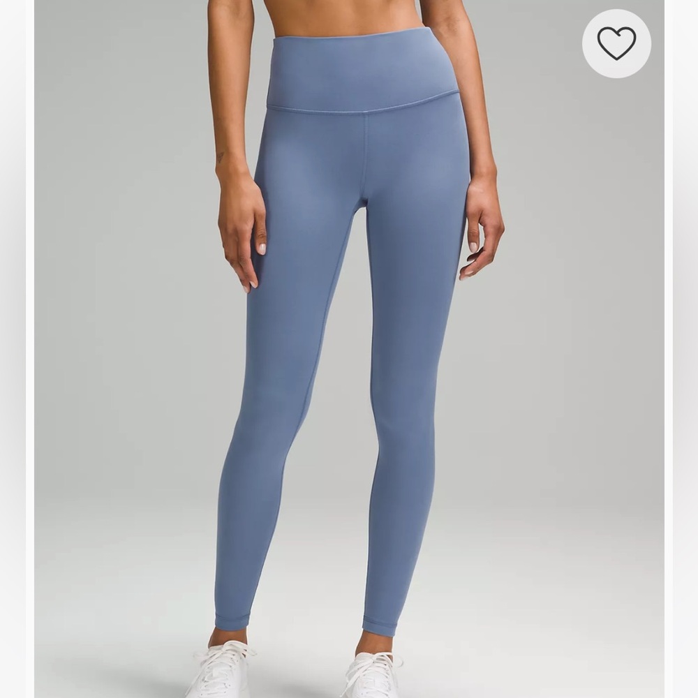 Lululemon oasis blue set